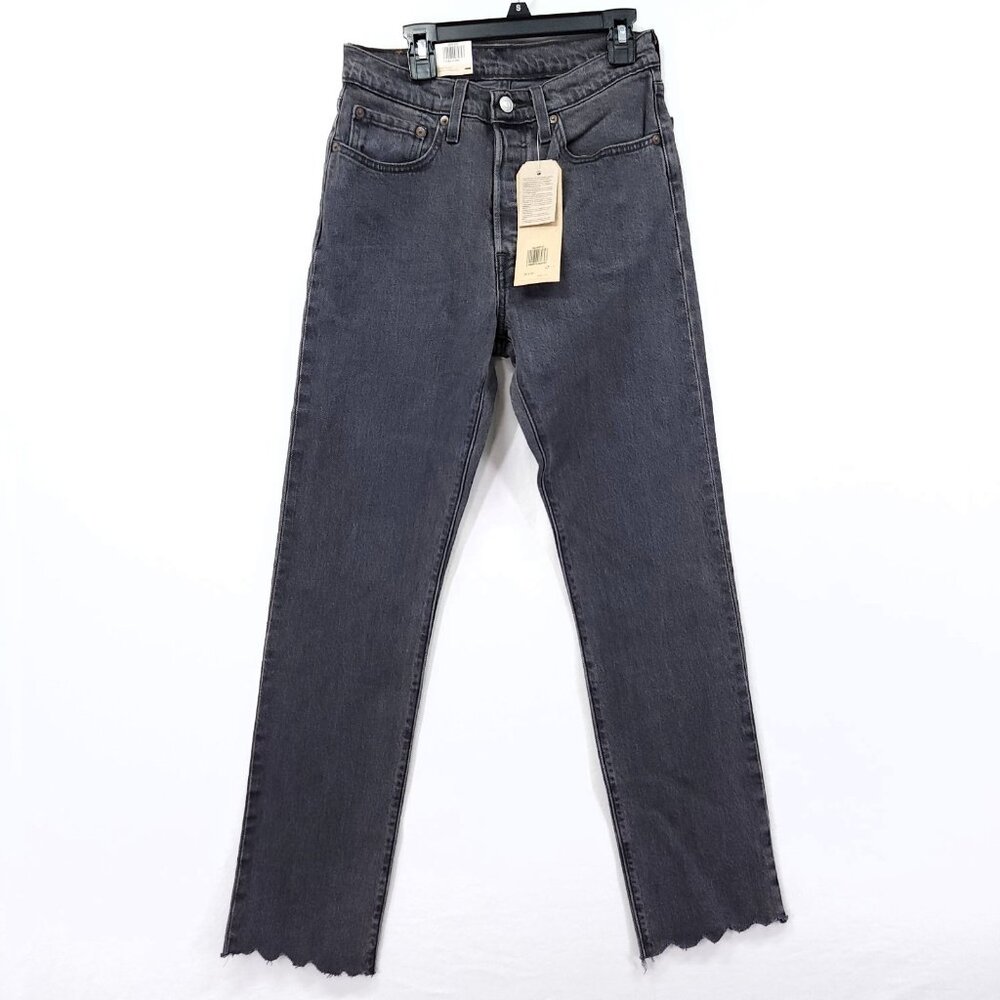 Levis 501 Womens Original Cropped Jeans 26x30 Straight Leg Scalloped Raw Hem